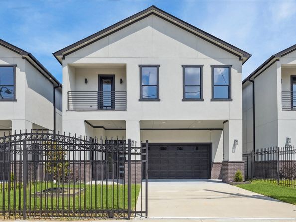 2321 Tuam Street, Houston TX 77004