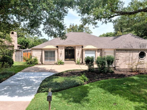 13110 Waldemere Drive, Houston TX 77077