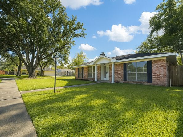 12103 Pompano Lane, Houston TX 77072