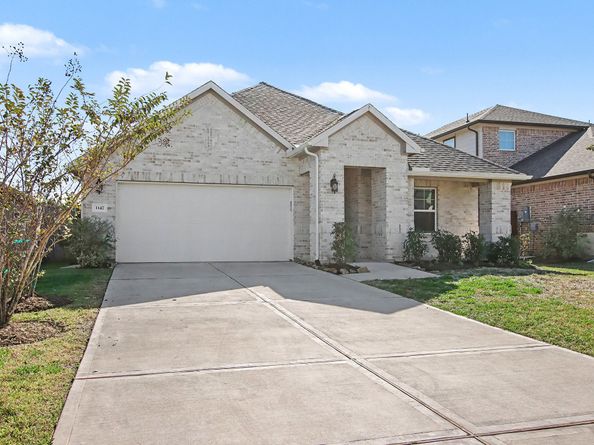 1147 Muscadine Hollow Lane, Richmond TX 77406