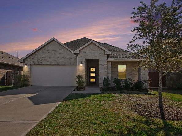 1147 Muscadine Hollow Lane, Richmond TX 77406