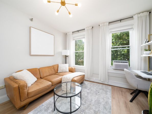 466 Monmouth St 2L, Jersey City NJ 07302