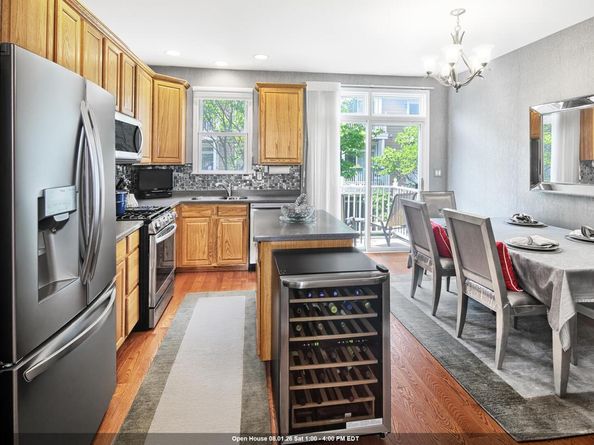 234 Price Ct, West New York NJ 07093