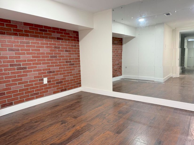 273 Forrest St, Jersey City NJ 07304