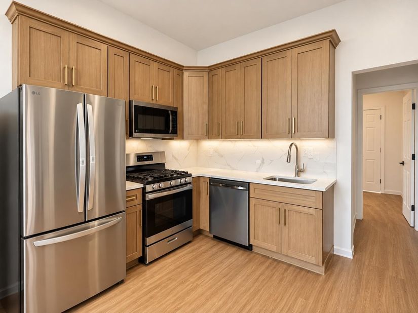 794 Ocean Ave, Jersey City NJ 07304