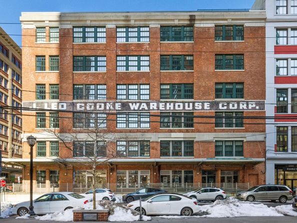 140 Bay St 2C, Jersey City NJ 07302