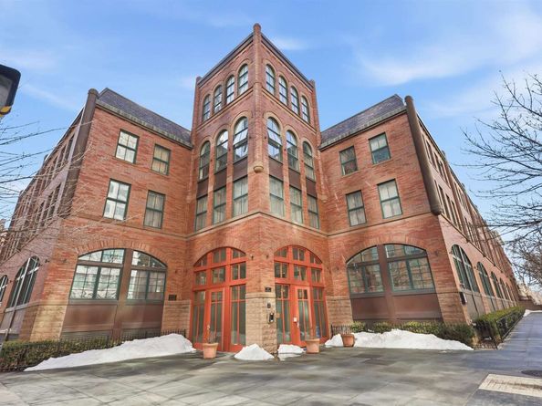 61 Grand St 2L, Jersey City NJ 07302