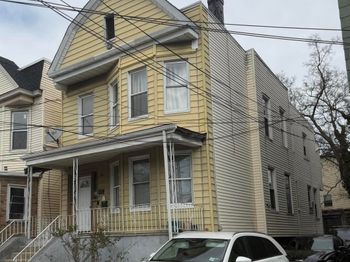 130 Bayview Ave
