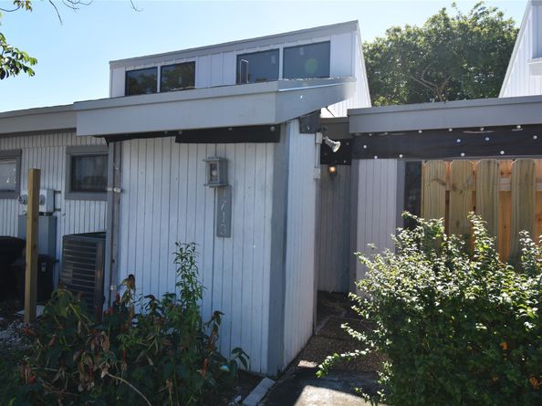 1713 NW 73rd Ave 34, Plantation FL 33313