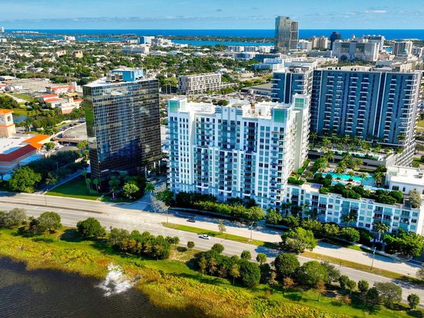 300 S Australian Avenue 520, West Palm Beach FL 33401