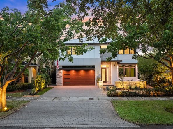 1200 SE 7th St, Fort Lauderdale FL 33301