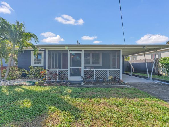 818 Kaye Street, West Palm Beach FL 33405