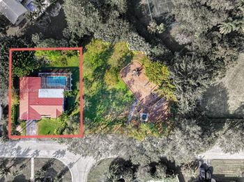 10251 NW 39th Court