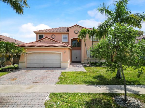 2022 SE 18th Street, Homestead FL 33035