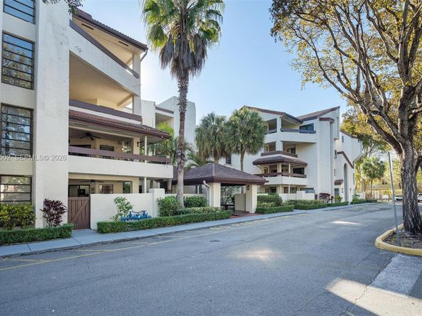 9040 SW 125th Avenue D408, Miami FL 33186