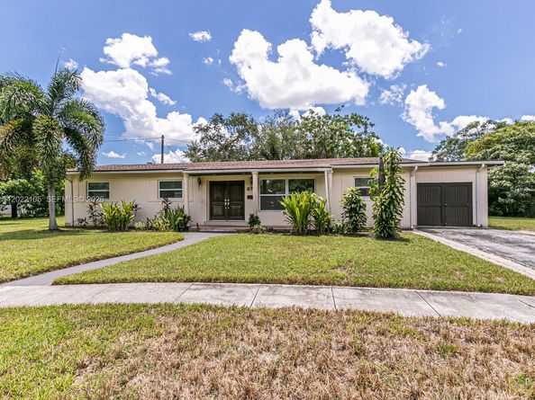 870 NE 182nd Street, North Miami Beach FL 33162