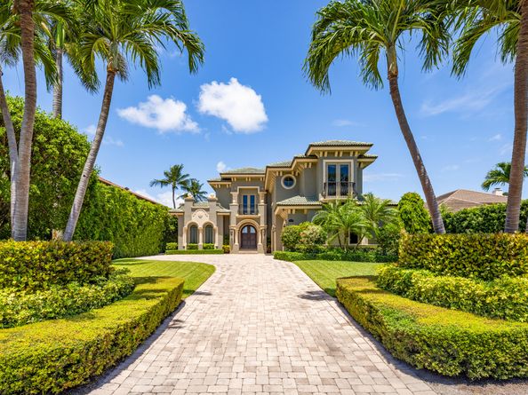 1207 N Atlantic Drive, Lantana FL 33462