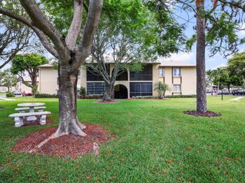 321 Pine Ridge Circle