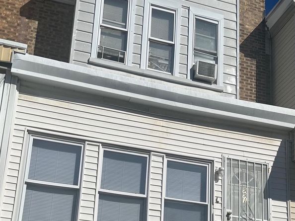 991 Carver Street, Philadelphia PA 19124