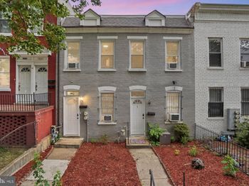 2015 4TH Street NE