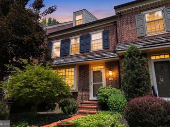 1101 Quinard Court