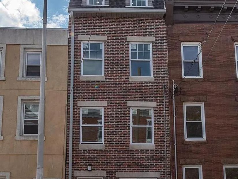 2122 N 2nd Street, Philadelphia PA 19122