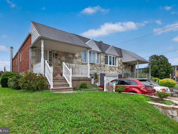9731 Hoff Street, Philadelphia PA 19115
