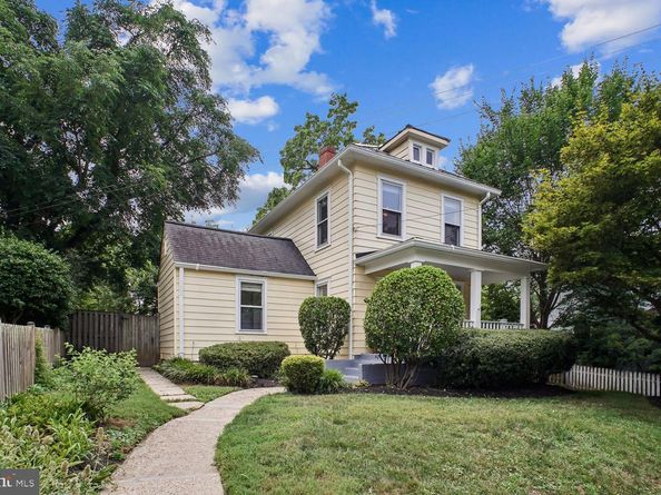 3610 22nd Street N, Arlington VA 22207
