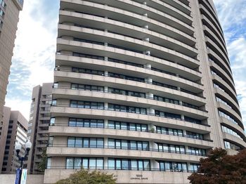 1200 Crystal Drive