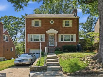 1507 38TH Street SE