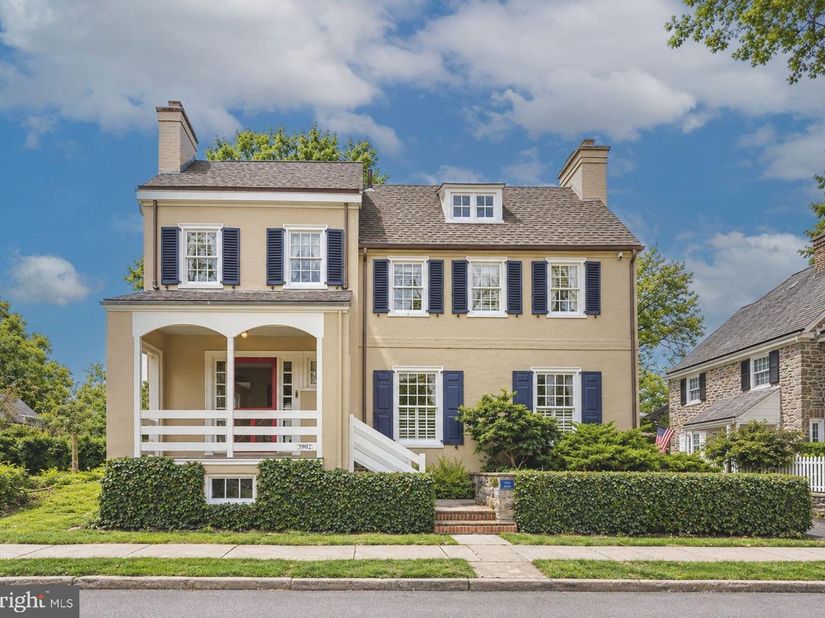 7907 Crefeld Street, Philadelphia PA 19118