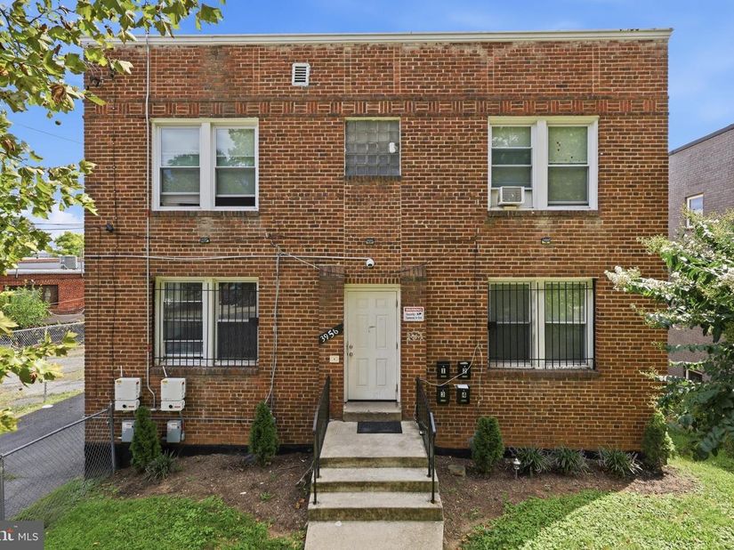 3956 SW Martin Luther King Jr Avenue SW, Washington DC 20032