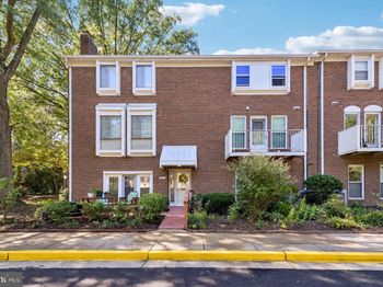 3674 Persimmon Circle