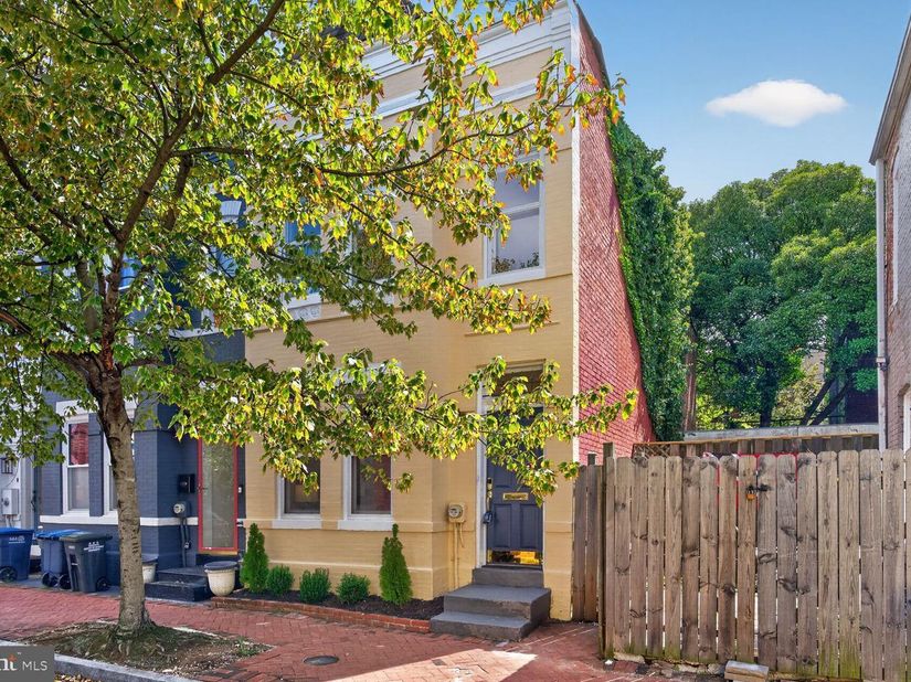 603 Acker Place NE, Washington DC 20002