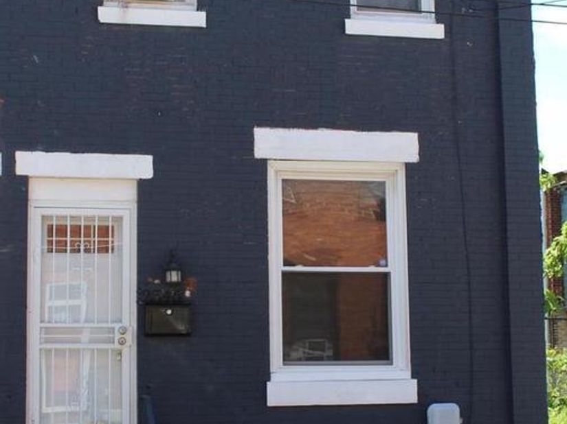 2546 W Seltzer Street, Philadelphia PA 19132