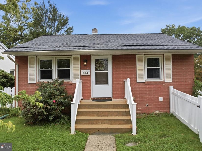 634 N Monroe Street, Media PA 19063