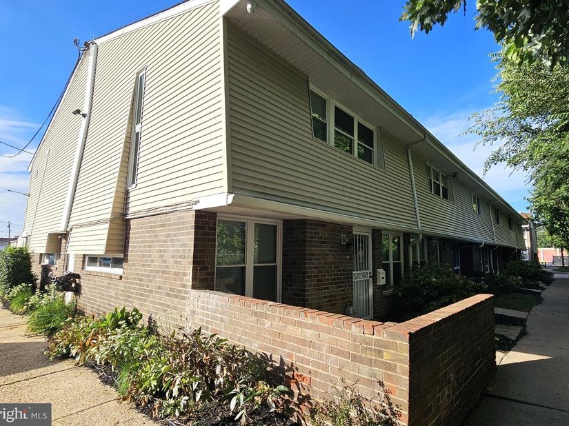 3850 Woodhaven 607, Philadelphia PA 19154