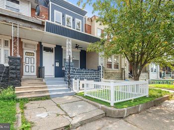 3371 Emerald Street