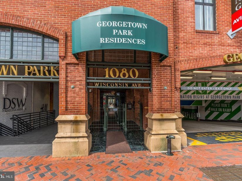 1080 Wisconsin Avenue NW 1017, Washington DC 20007