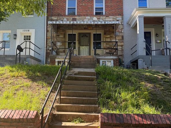 1210 Congress Street SE, Washington DC 20032