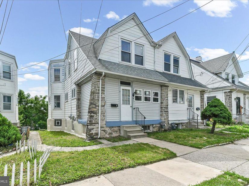 9 Ardsley Road, Upper Darby PA 19082