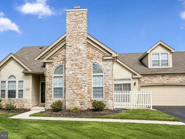 25 Legacy Oaks Drive, Richboro PA 18954