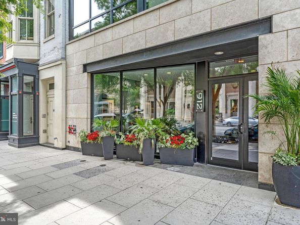912 F Street NW T00, Washington DC 20004