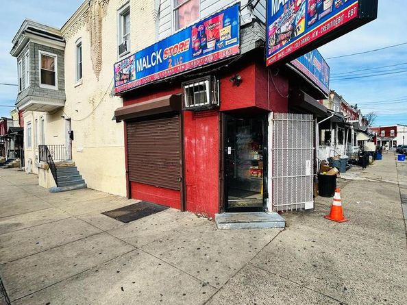 1000 N 43rd Street, Philadelphia PA 19104