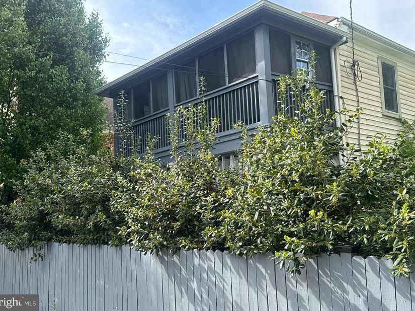 4818 Sheriff Road NE, Washington DC 20019