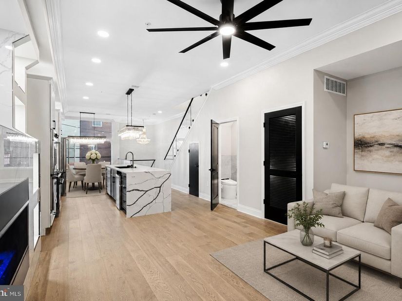 244 Montrose Street, Philadelphia PA 19147