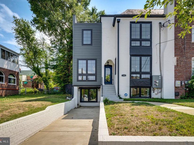 1323 Shepherd Street NE, Washington DC 20017