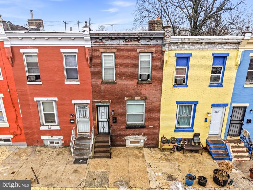 714 W Russell Street, Philadelphia PA 19140