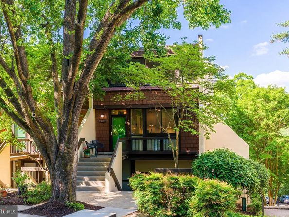2202 S Quincy Street 2, Arlington VA 22204