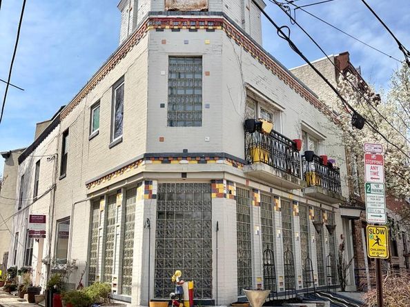 514 Fitzwater Street, Philadelphia PA 19147